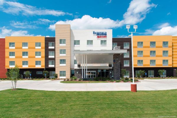 Fairfield Inn & Suites Jackson Clinton